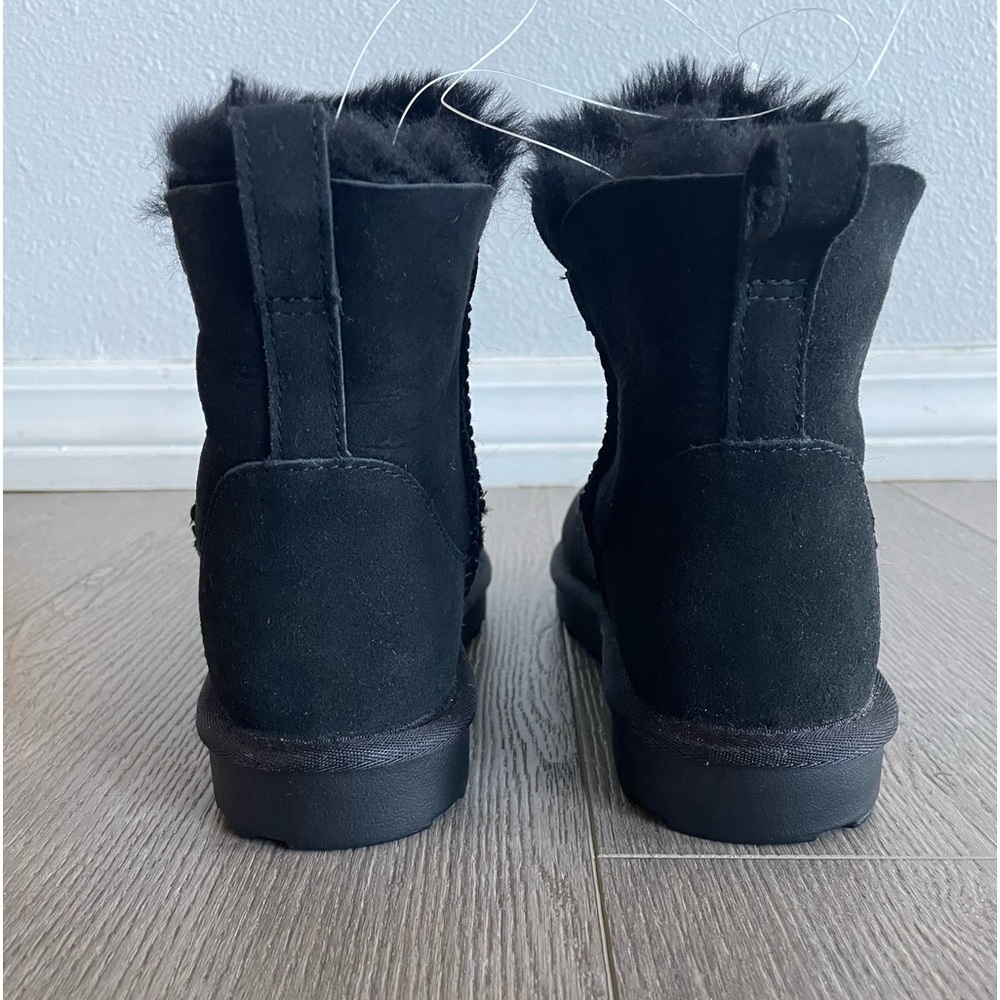 100% sheepskin, brand new